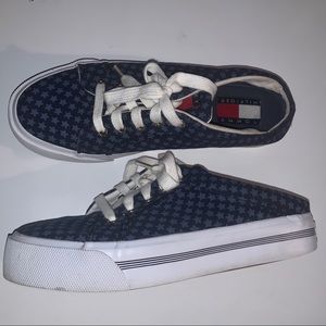 TOMMY HILFIGER Star print canvas slip on mule sneakers size 10